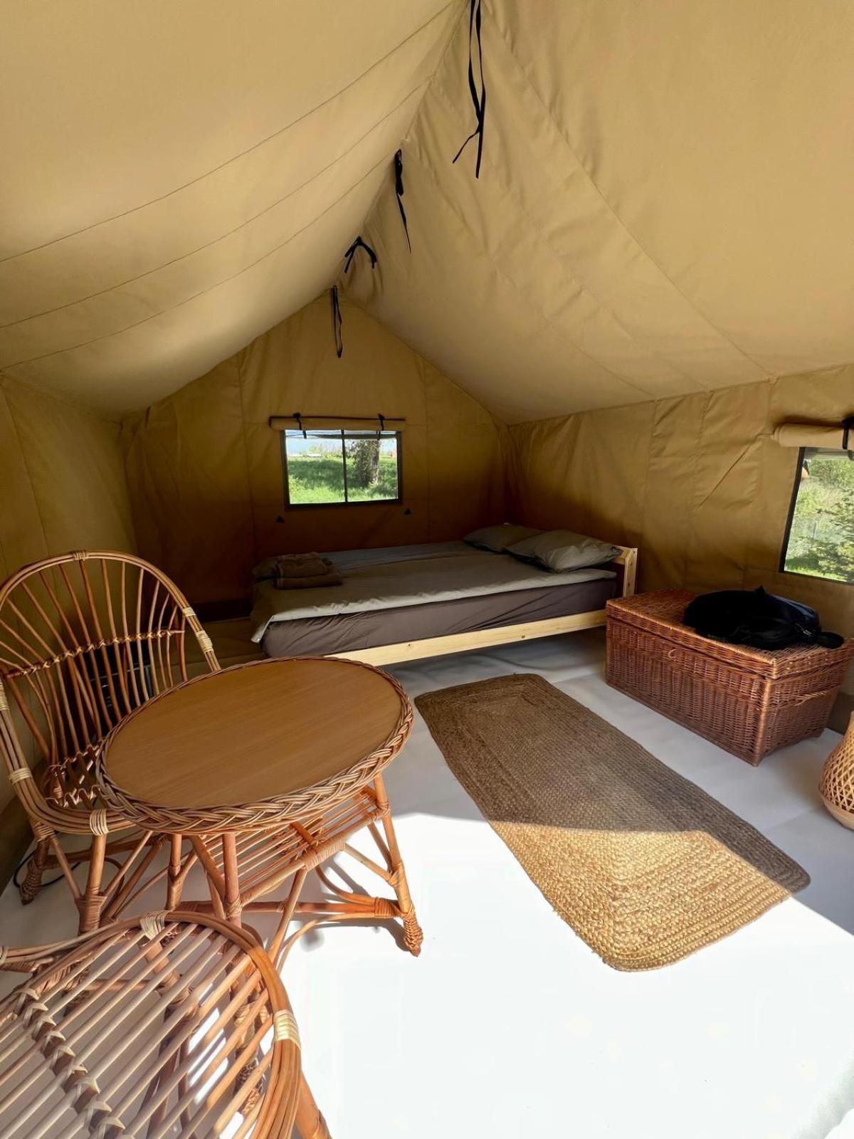 Вилла Gulbity Camp Экстерьер фото